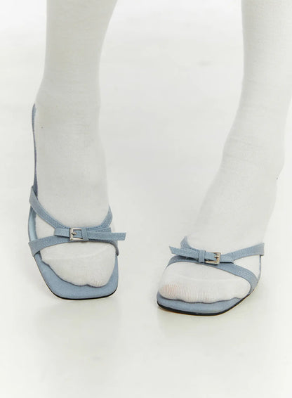 Belted Square Toe Heels CF510