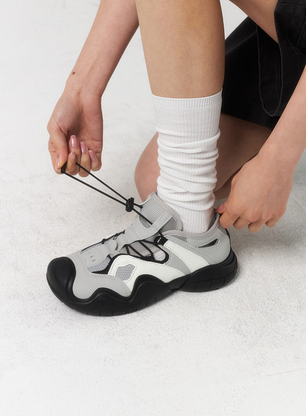 Lace-Up Sneakers CU322