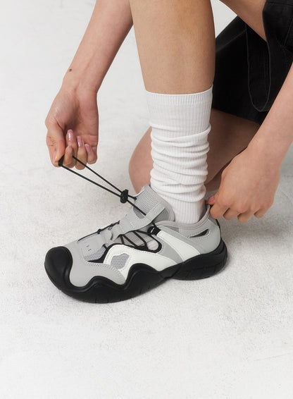 Lace-Up Sneakers CU322