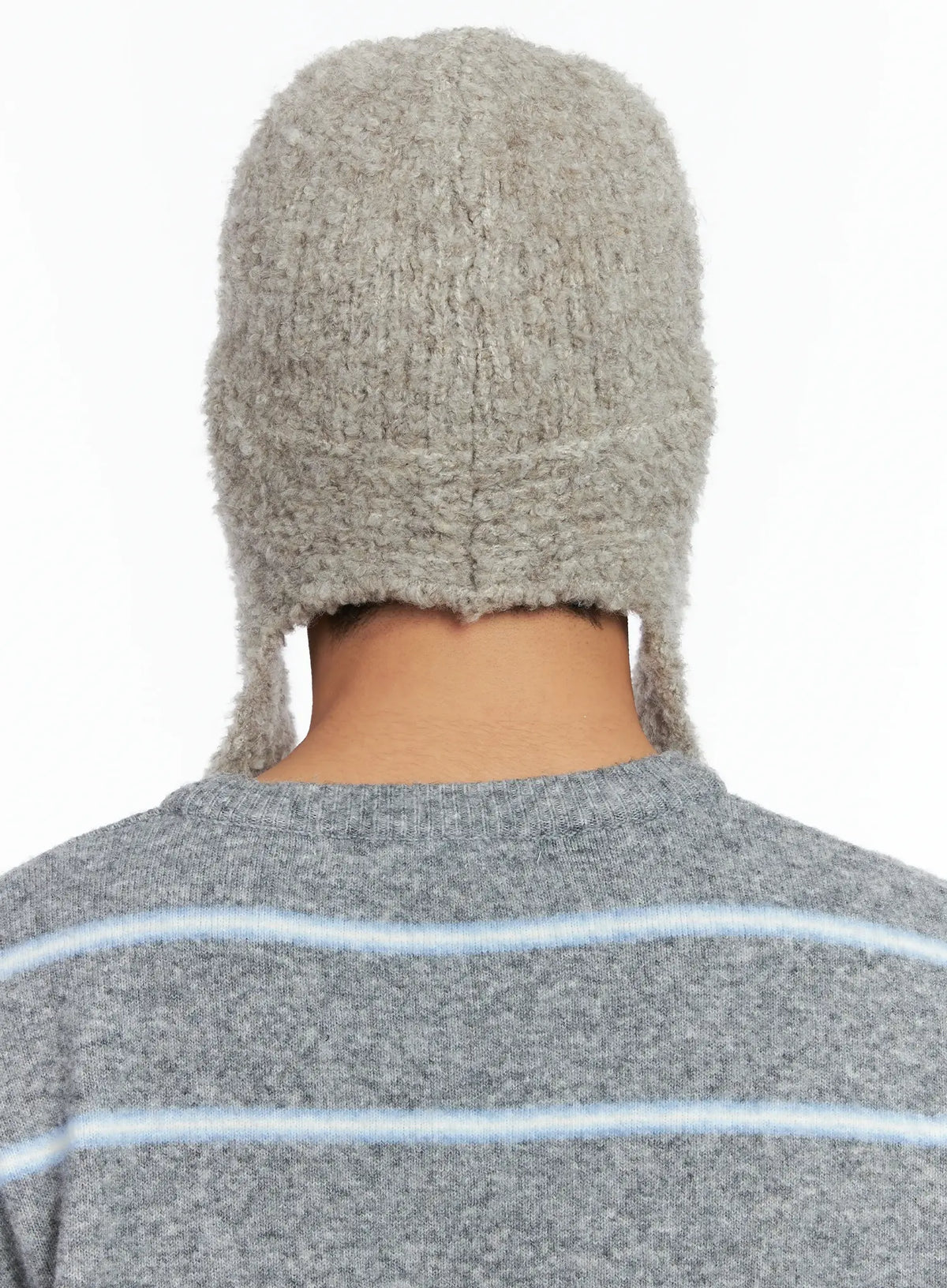 Button Loop Ear Protection Beanie IN518