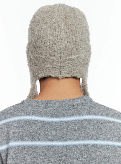 Button Loop Ear Protection Beanie IN518
