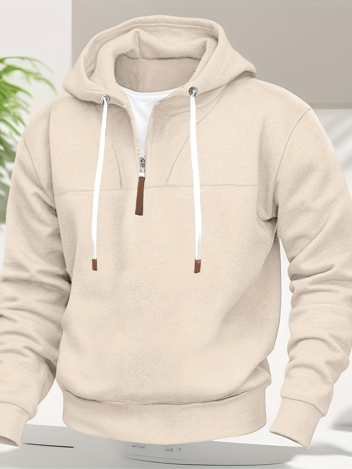 Kolton – Hoodie with Half Zip