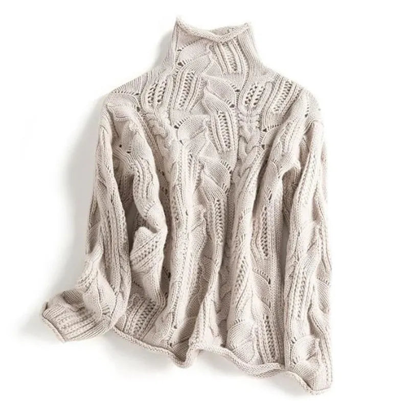 Ladies' Dress Timea – Elegant V-Neck and Relaxed Fit