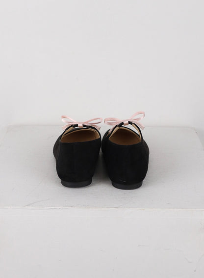 Band-Toe Flat Shoe IJ402
